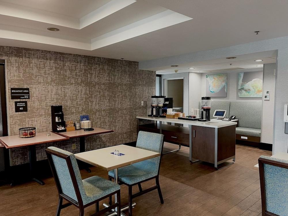 Hampton Inn Ел Дорадо Екстериор снимка