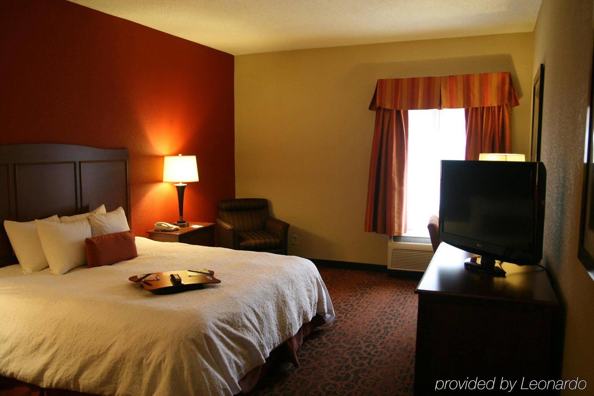 Hampton Inn Ел Дорадо Стая снимка