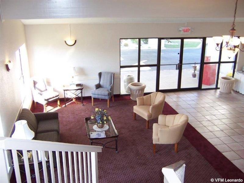 Hampton Inn Ел Дорадо Екстериор снимка
